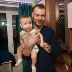 Это мой племянник на руке тату